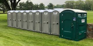 Best Deluxe Portable Toilet Rental  in Manchester, KY